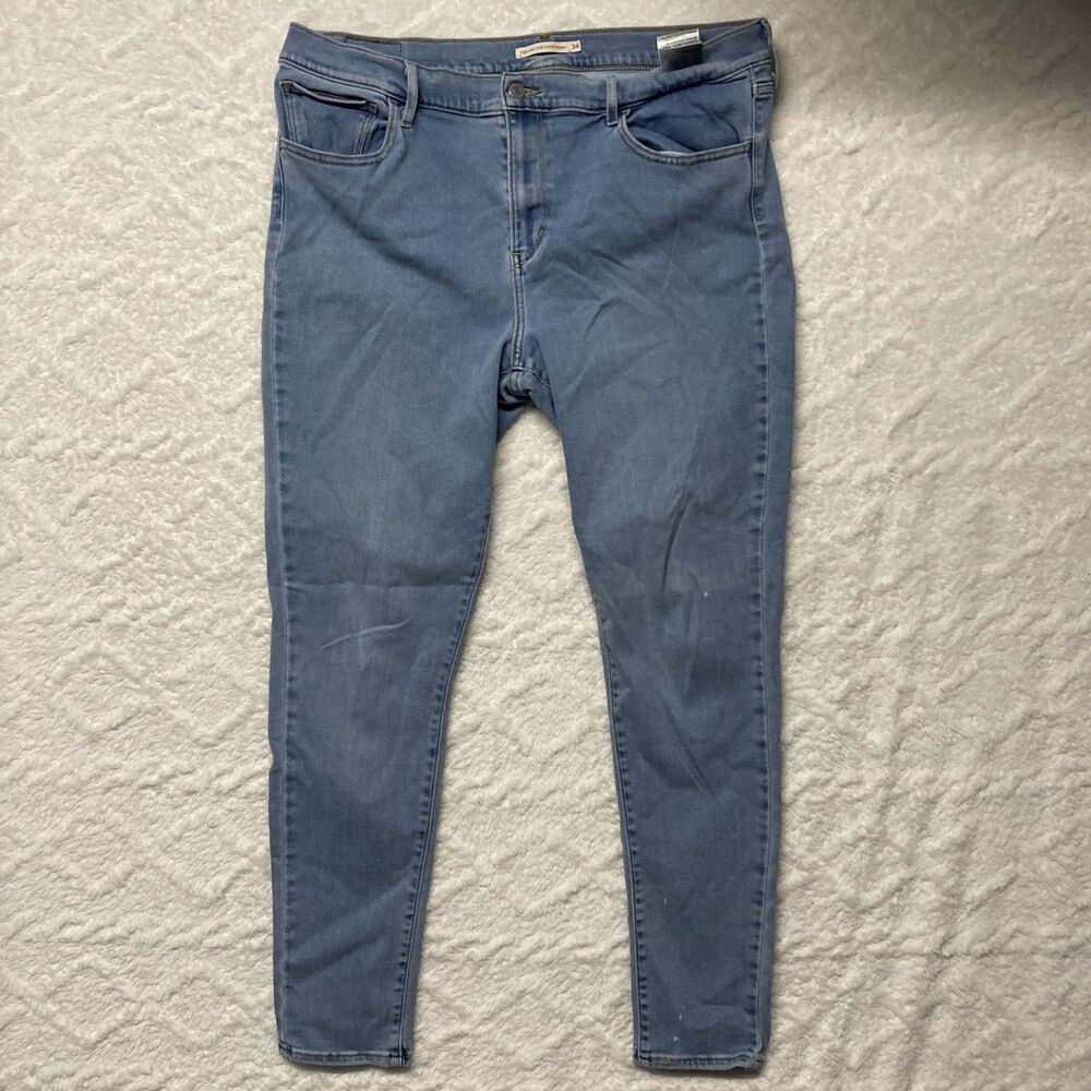 Levi's 720 High Rise Super Skinny Women's size 34-36 Light Wash Denim jeans